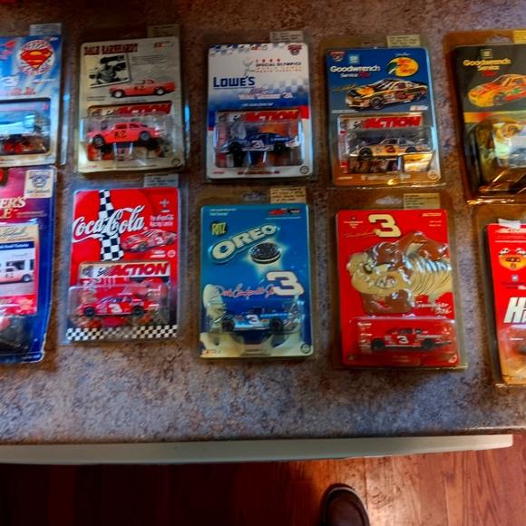 Nascar - Picture 1 of 1